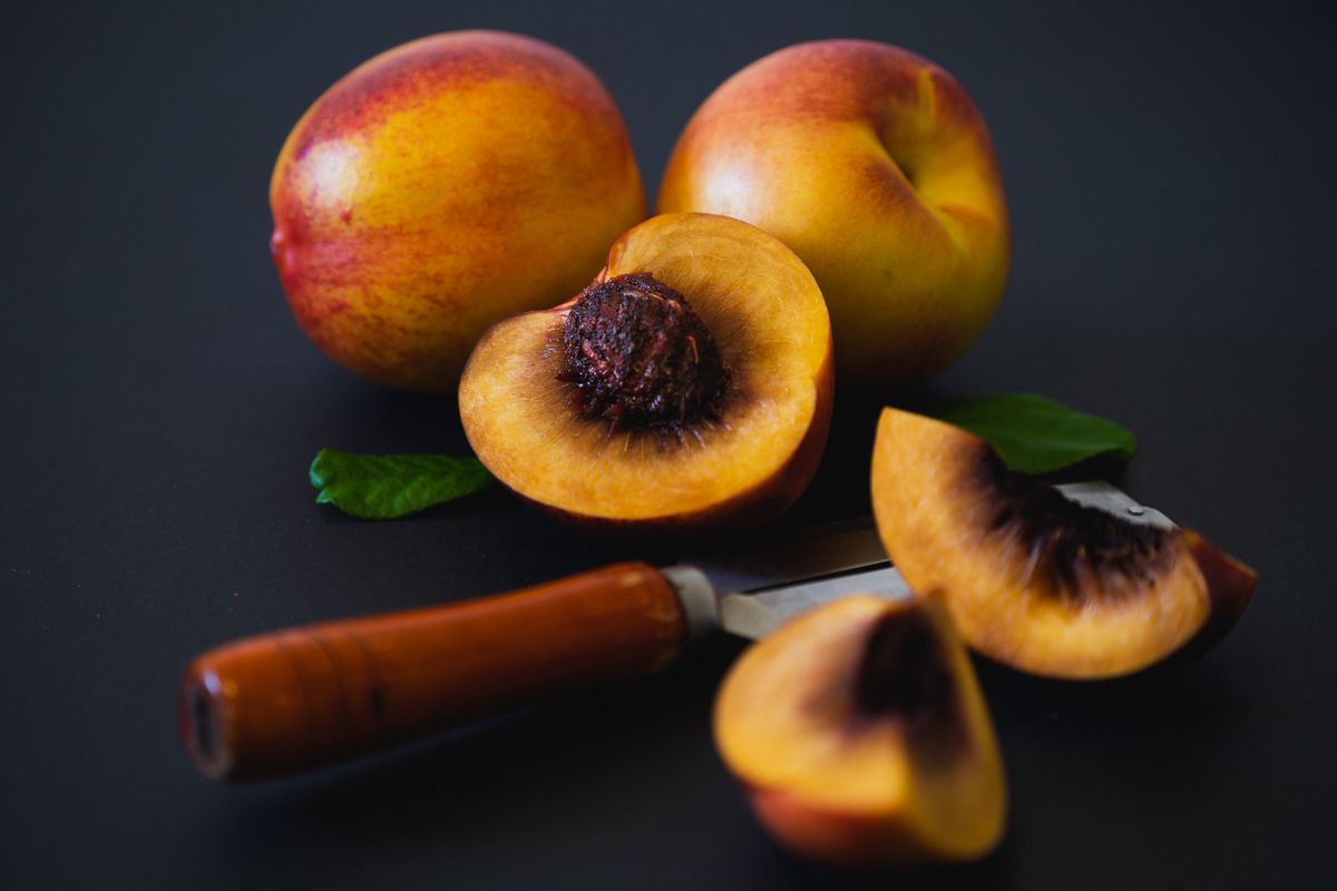 Fresh peaches cut into slices